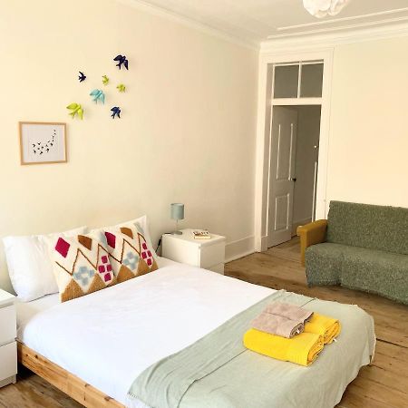 Portuguese Apartment In The Heart Of Lisbon Luaran gambar