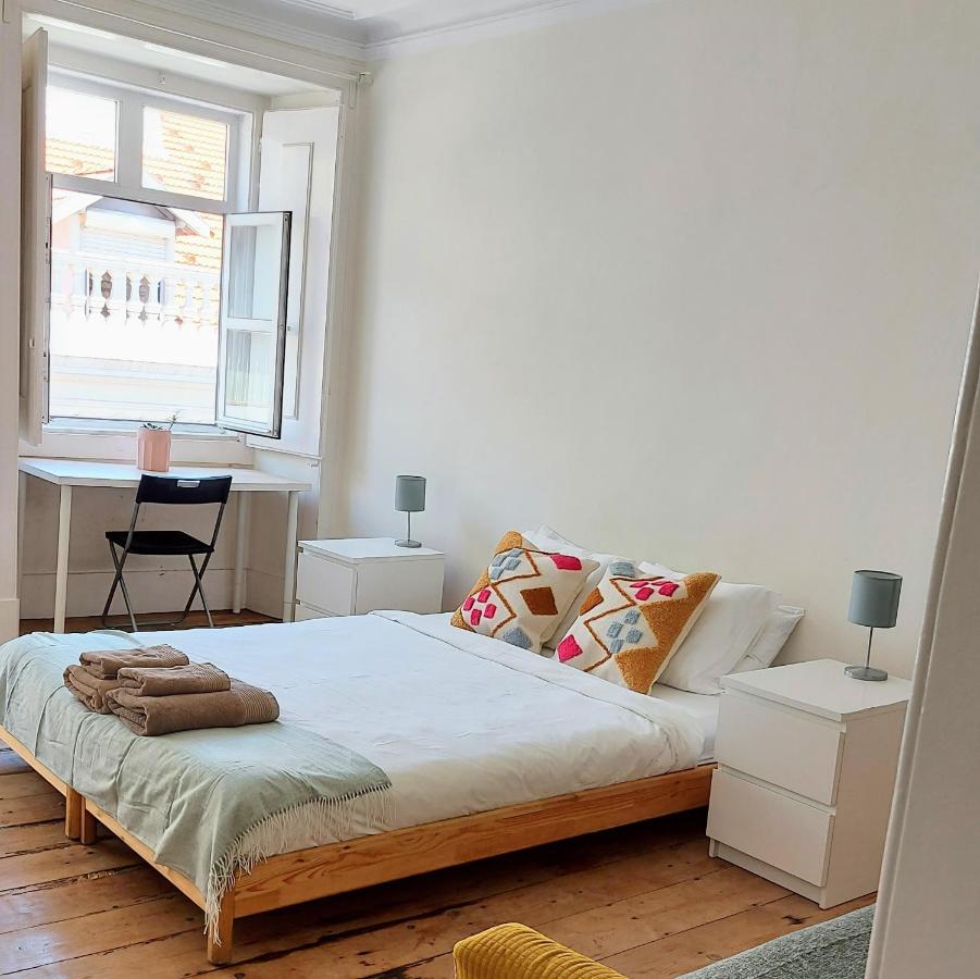Portuguese Apartment In The Heart Of Lisbon Luaran gambar