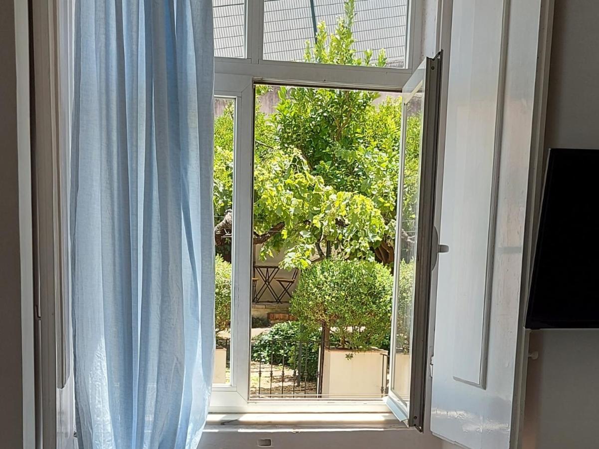 Portuguese Apartment In The Heart Of Lisbon Luaran gambar